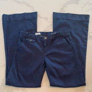 GAP 1969 - Modern Trouser, Wide Leg, Flare , Dark Wash, Jean Size 30, Inseam 31"